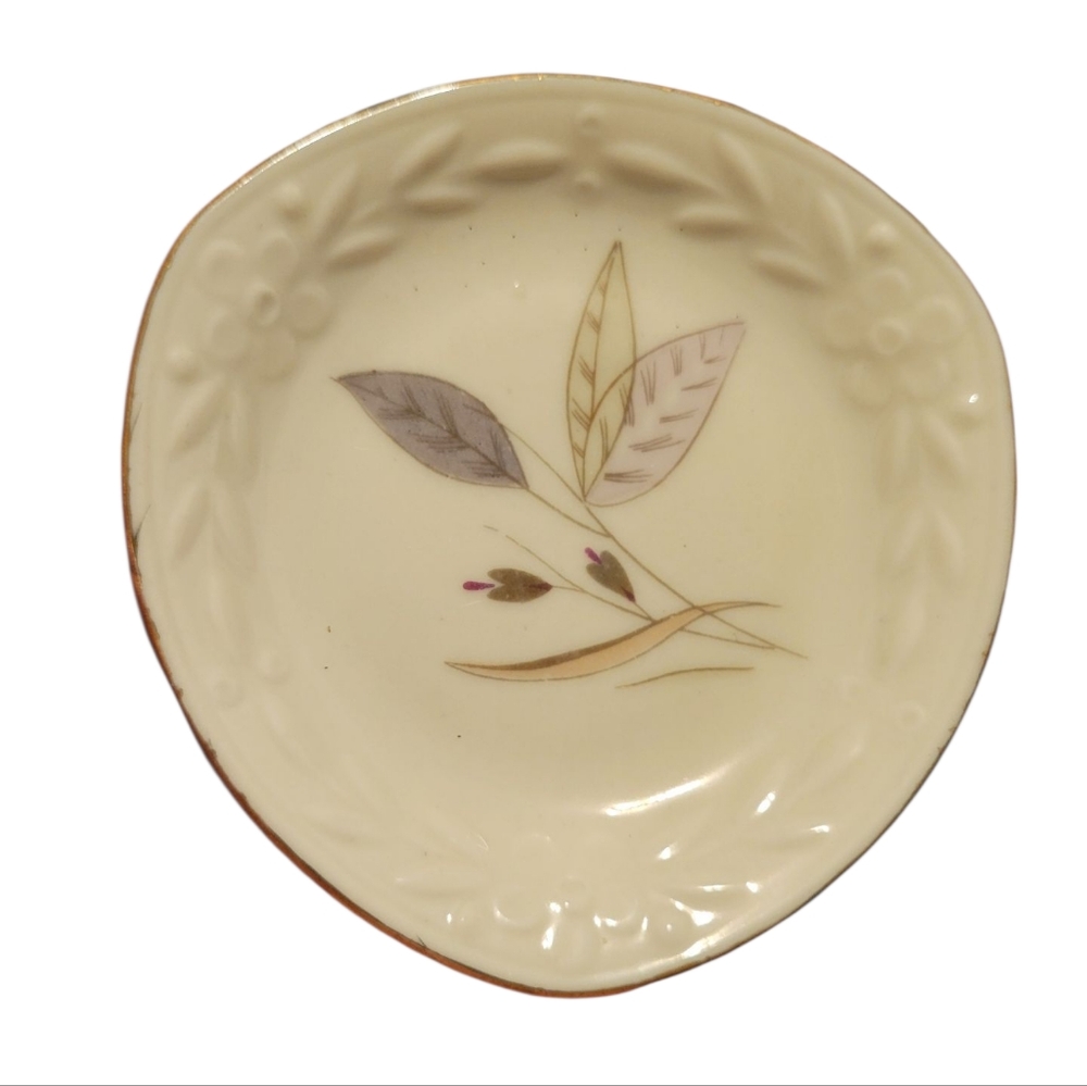 VINTAGE PORCELAIN VANITY TRINKET DISH, BAVARIA